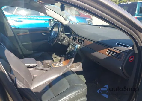 2010 Volvo Xc70 3.2 from USA, damaged, VIN YV4960BZ6A1085940